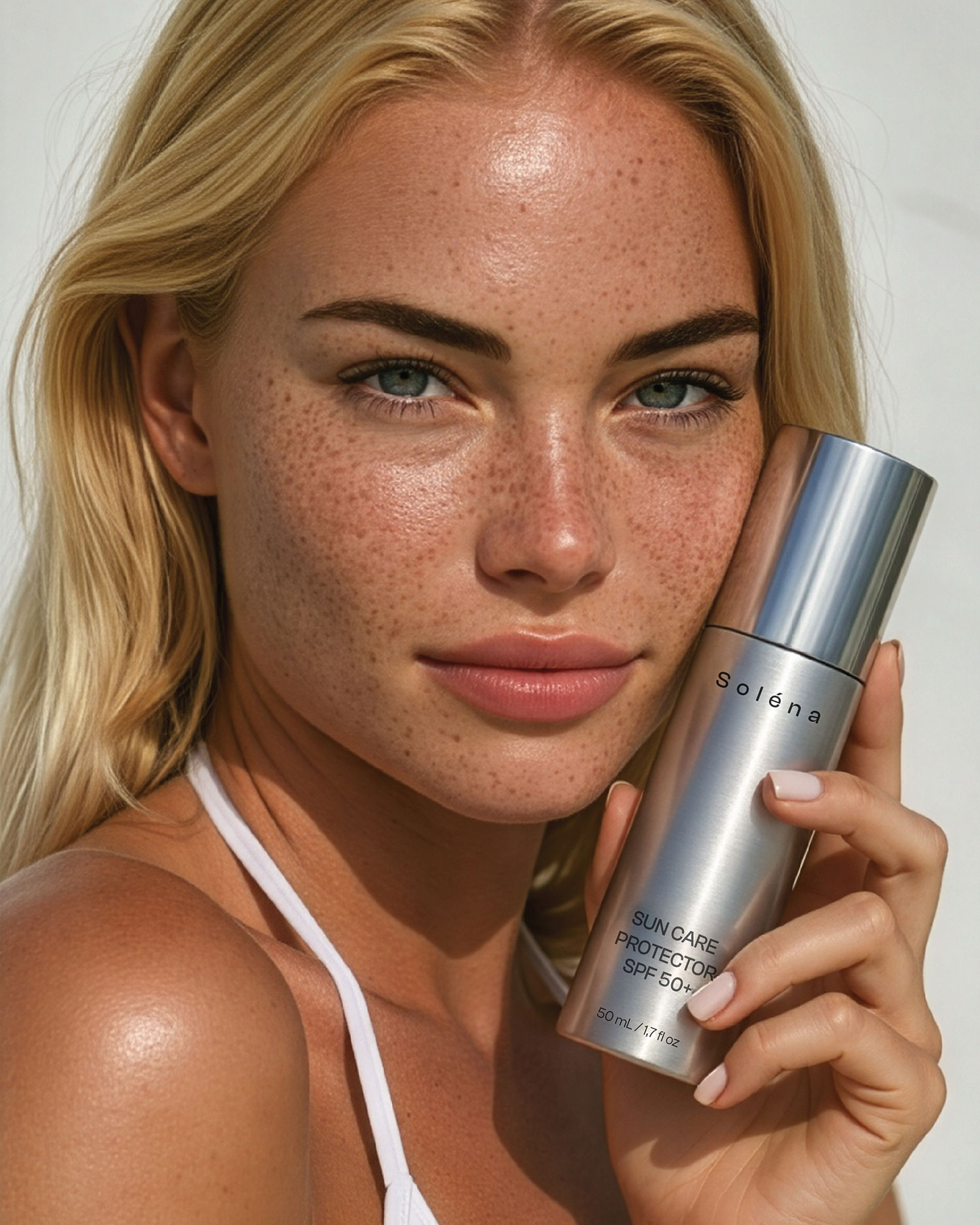 Solena sunscreen cosmetic packaging